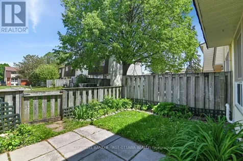 86F Seyton Drive Ottawa ON K2H 8W5