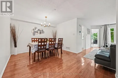 2052 Bergamot Circle Ottawa ON K4A 4R3