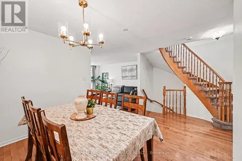 2052 Bergamot Circle Ottawa ON K4A 4R3
