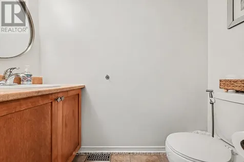 2052 Bergamot Circle Ottawa ON K4A 4R3