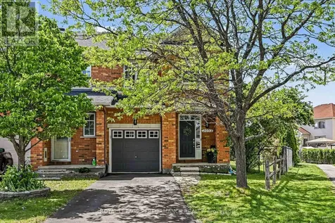 2052 Bergamot Circle Ottawa ON K4A 4R3