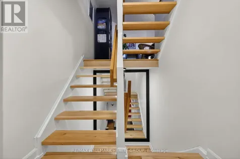 251 Bruyere Street Ottawa ON K1N 5E5