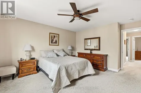 942 Kilbirnie Drive Ottawa ON K2J 5T9