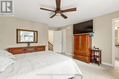 942 Kilbirnie Drive Ottawa ON K2J 5T9