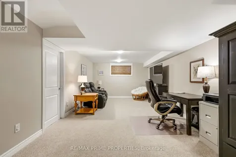 942 Kilbirnie Drive Ottawa ON K2J 5T9