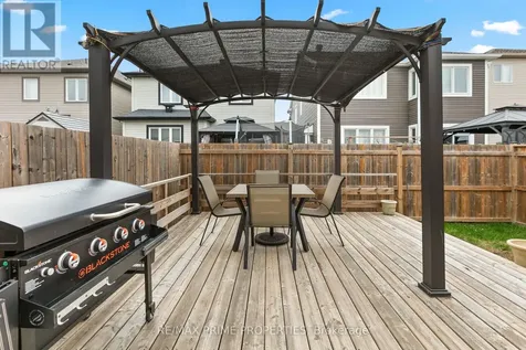 942 Kilbirnie Drive Ottawa ON K2J 5T9