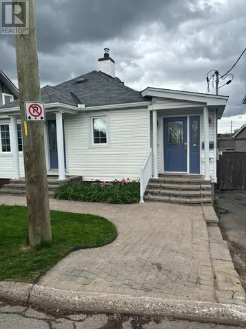 241 Bradley Avenue Ottawa ON K1L 7G8
