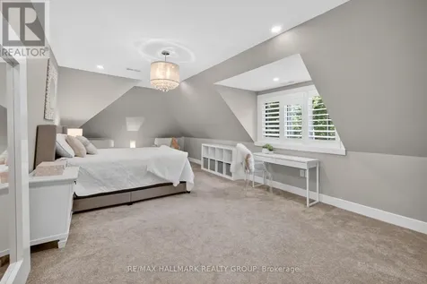 22 Cedar Road Ottawa ON K1J 6L4