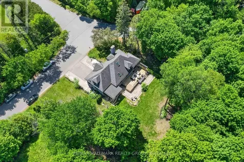 22 Cedar Road Ottawa ON K1J 6L4