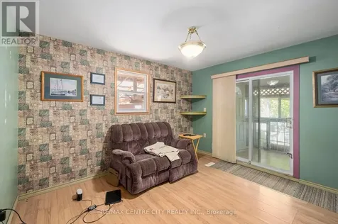 275 Frances Street Central Elgin ON N5L 1A9
