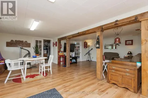 13 Macdonald Terrace East Ferris ON P0H 1B0