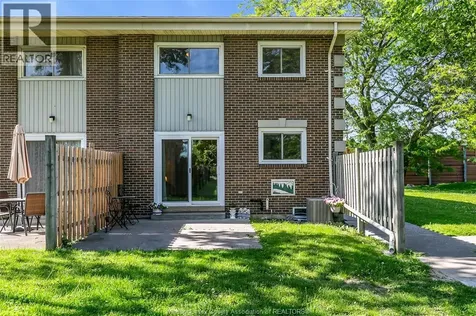 1930 Columbia Court Windsor ON N9E 1B1