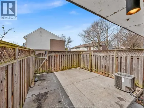 272 Victoria Street Amherstburg ON N9V 2K5