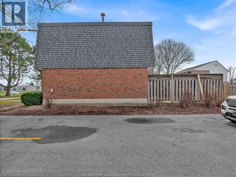 272 Victoria Street Amherstburg ON N9V 2K5