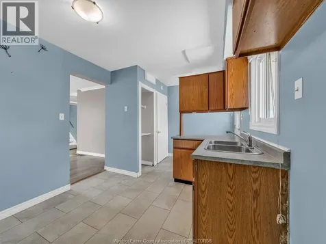 272 Victoria Street Amherstburg ON N9V 2K5