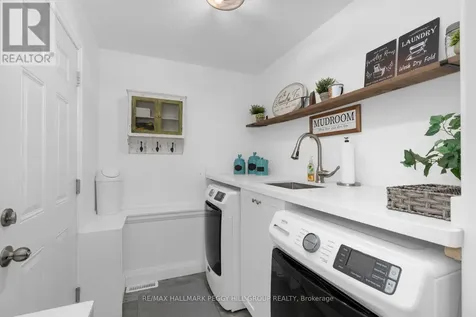 2967 Earl Street Innisfil ON L9S 3E2