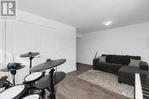 2967 Earl Street Innisfil ON L9S 3E2