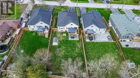 2967 Earl Street Innisfil ON L9S 3E2