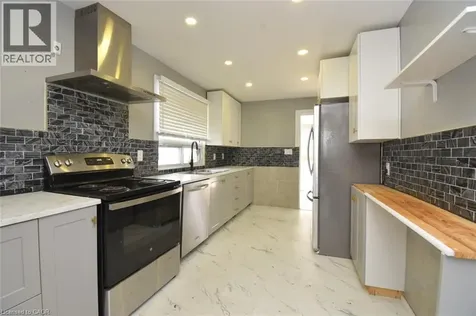 371 Fairfield Avenue Hamilton ON L8H 5J1