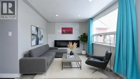 371 Fairfield Avenue Hamilton ON L8H 5J1