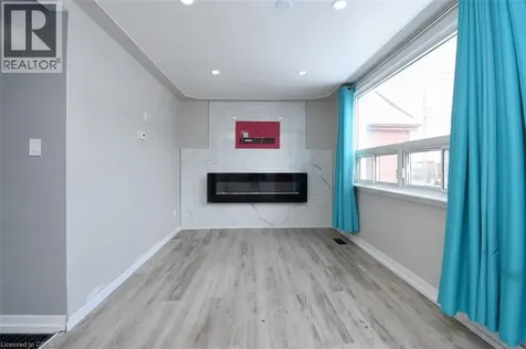 371 Fairfield Avenue Hamilton ON L8H 5J1