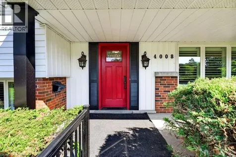4008 Apple Valley Lane Burlington ON L7L 1E7