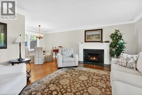 4008 Apple Valley Lane Burlington ON L7L 1E7