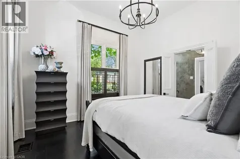 38 Kirkland Street Guelph ON N1H 4Y1
