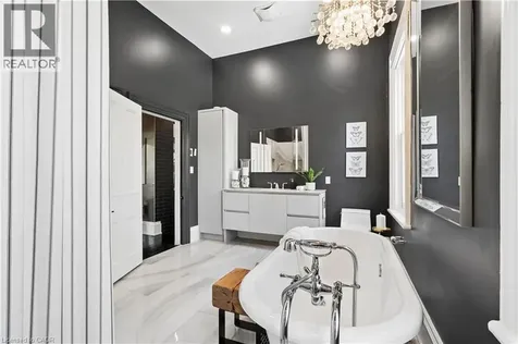 38 Kirkland Street Guelph ON N1H 4Y1