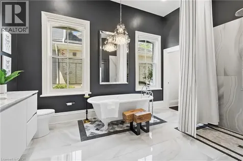 38 Kirkland Street Guelph ON N1H 4Y1