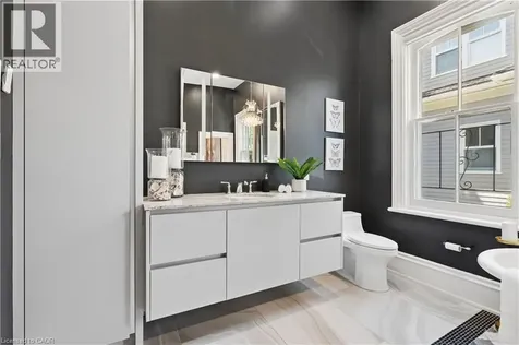 38 Kirkland Street Guelph ON N1H 4Y1