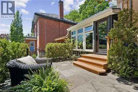 38 Kirkland Street Guelph ON N1H 4Y1