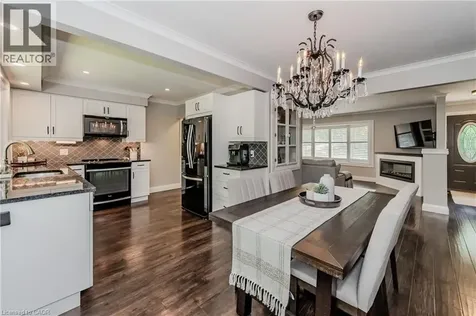 18 Stonybrook Drive Kitchener ON N2M 4L5