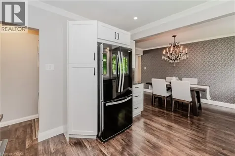 18 Stonybrook Drive Kitchener ON N2M 4L5
