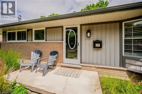 18 Stonybrook Drive Kitchener ON N2M 4L5