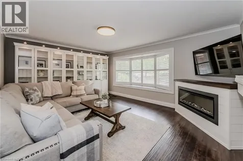 18 Stonybrook Drive Kitchener ON N2M 4L5