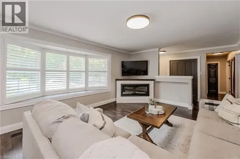 18 Stonybrook Drive Kitchener ON N2M 4L5