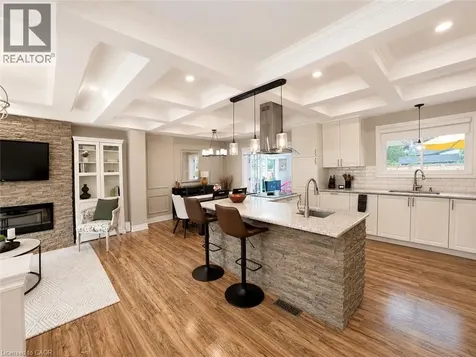 107 Rosslinn Road Cambridge ON N1S 3K3