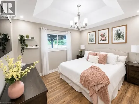 107 Rosslinn Road Cambridge ON N1S 3K3