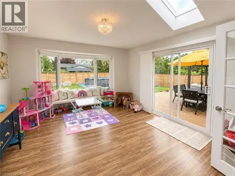 107 Rosslinn Road Cambridge ON N1S 3K3