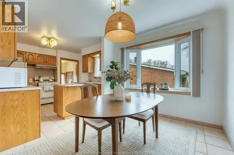 3603 Rockwell Boulevard Windsor ON N9E 2B1