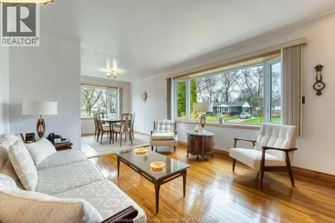 3603 Rockwell Boulevard Windsor ON N9E 2B1