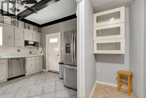 394 Cameron Avenue Windsor ON N9B 1Y7