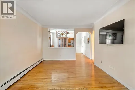 394 Cameron Avenue Windsor ON N9B 1Y7