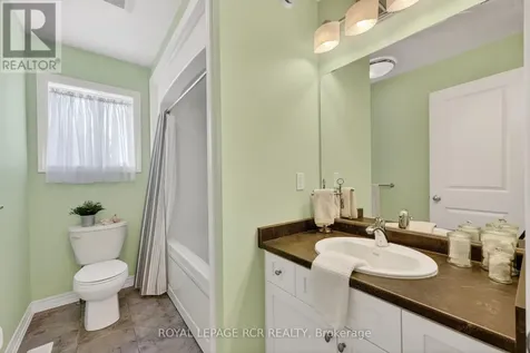 35 St. Paul's Place Orangeville ON L9W 0A5
