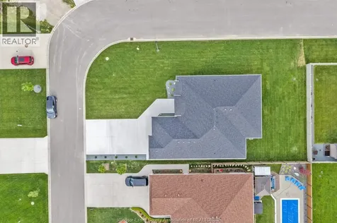 61 Hilton Court Amherstburg ON N9V 4B6
