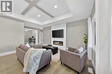 61 Hilton Court Amherstburg ON N9V 4B6