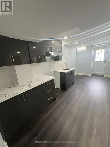 43 Ogston Crescent Whitby ON L1P 0H2