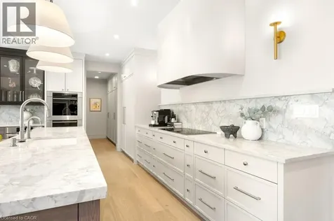 26 Golfview Place Kitchener ON N2M 2Y2