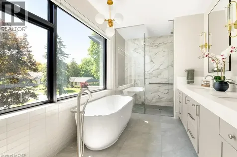26 Golfview Place Kitchener ON N2M 2Y2